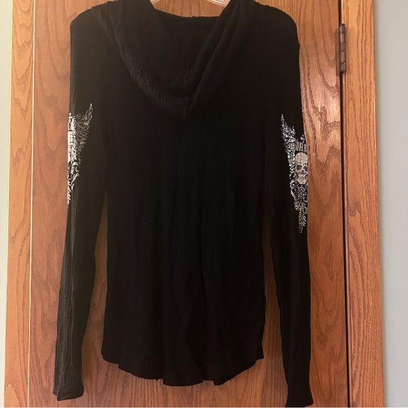 Vocal USA Long Sleeve Hoodie with Skull & Wings Design jeweled size large - Picture 10 of 11